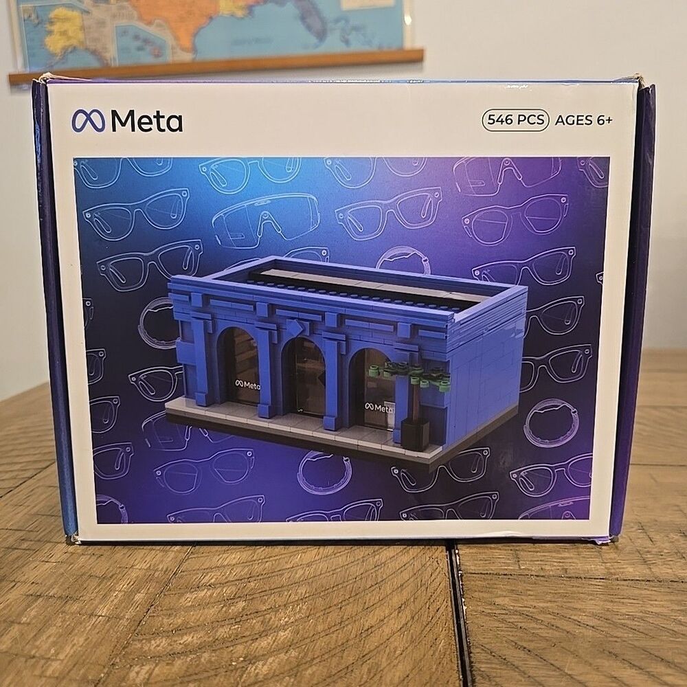 Rare! Business Bricks Meta Store Interlocking Lego Blocks Set - 546 Pieces